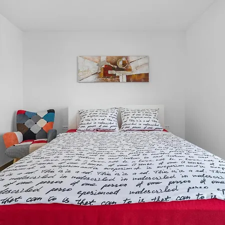 Stunning In With Wifi