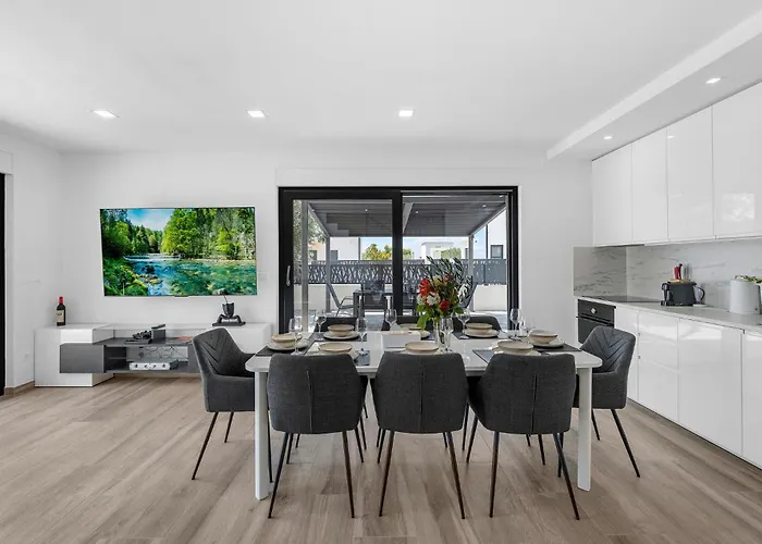 Stunning In With Wifi