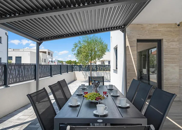 Holiday home Stunning In With Wifi *